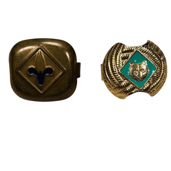 Cub Scouts Set Hats Neckerchiefs Shirts Cargo Shorts Books - Picture 4 of 11